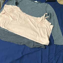 Blusas  La Rayada Es Talla (S )La Rosa( L)