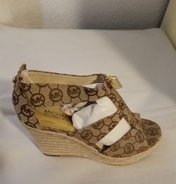Michael Kors Logo Damita Wedge Size 8