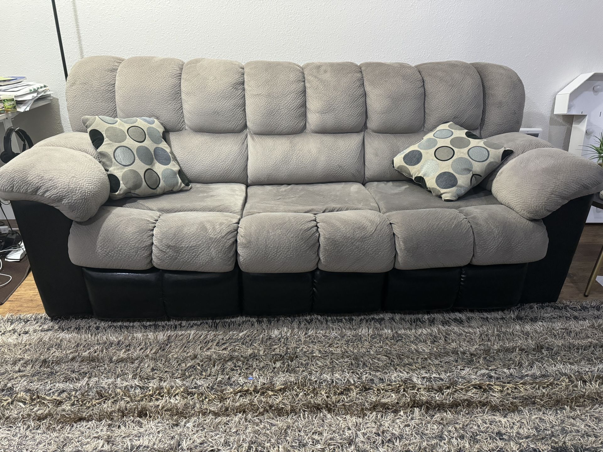 Fabric Sofa In Good Condition 