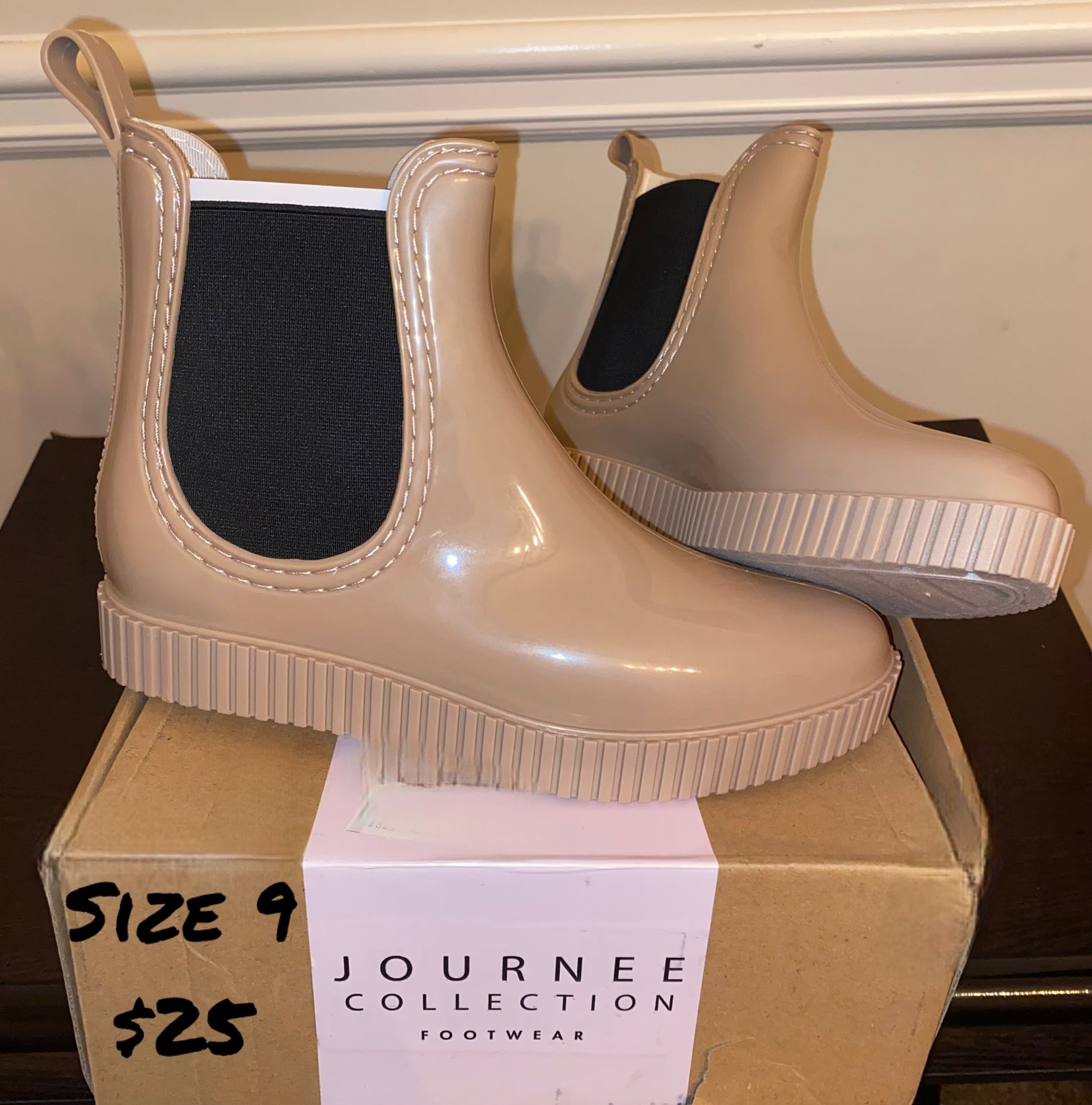Women’s Shoes