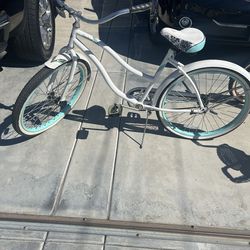 Bikes Beach Cruisers