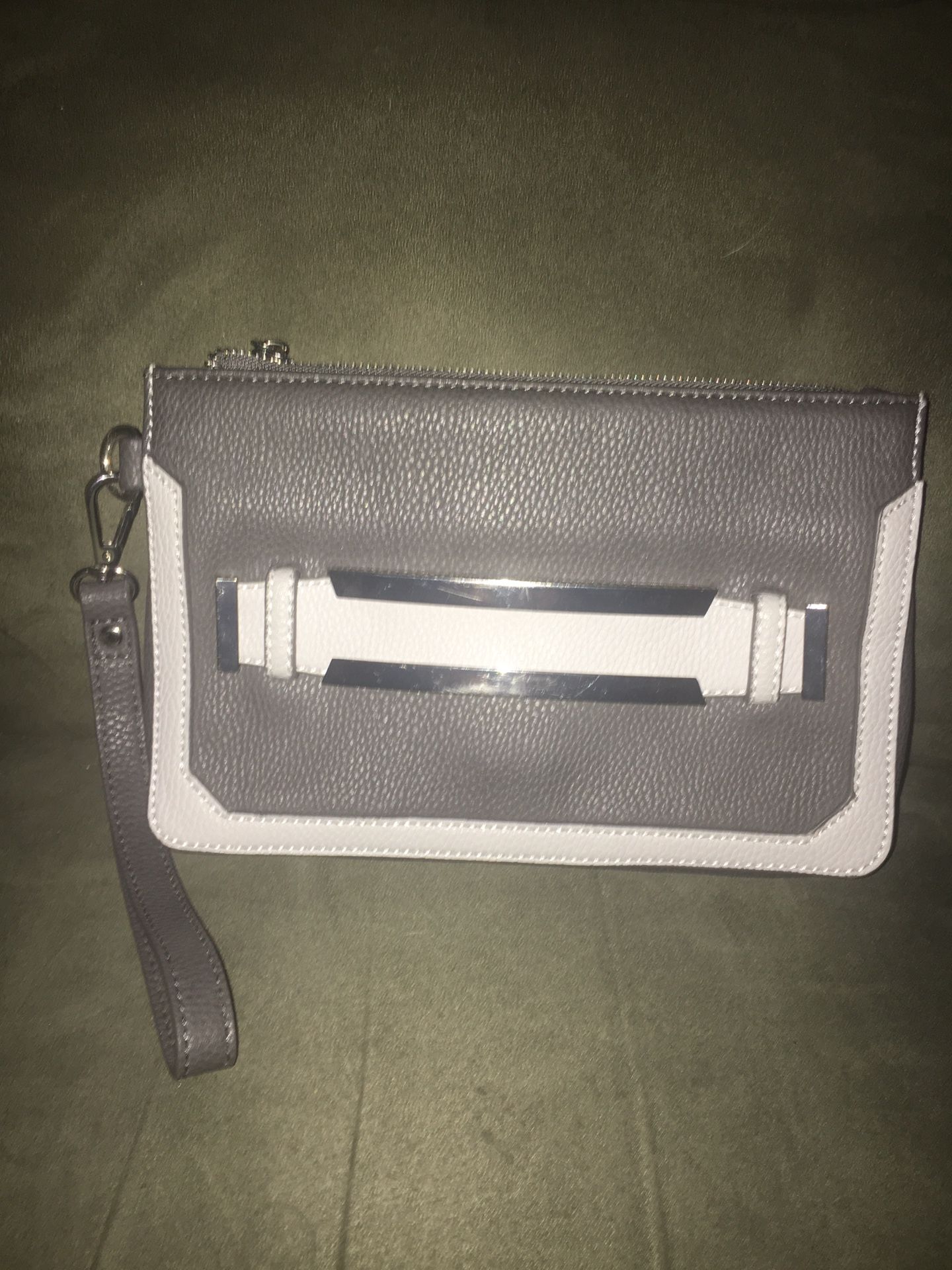 Woman’s Wallet