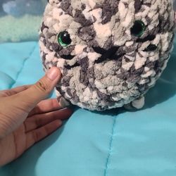 Crochet cat