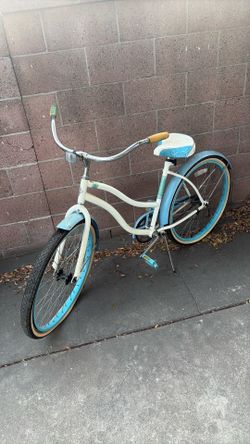 Huffy beach cruiser