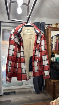 Medium button up flannel