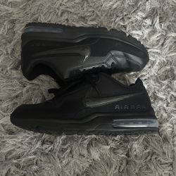 Nike Air Max LTD 3 – Triple Black (Size 10.5) 