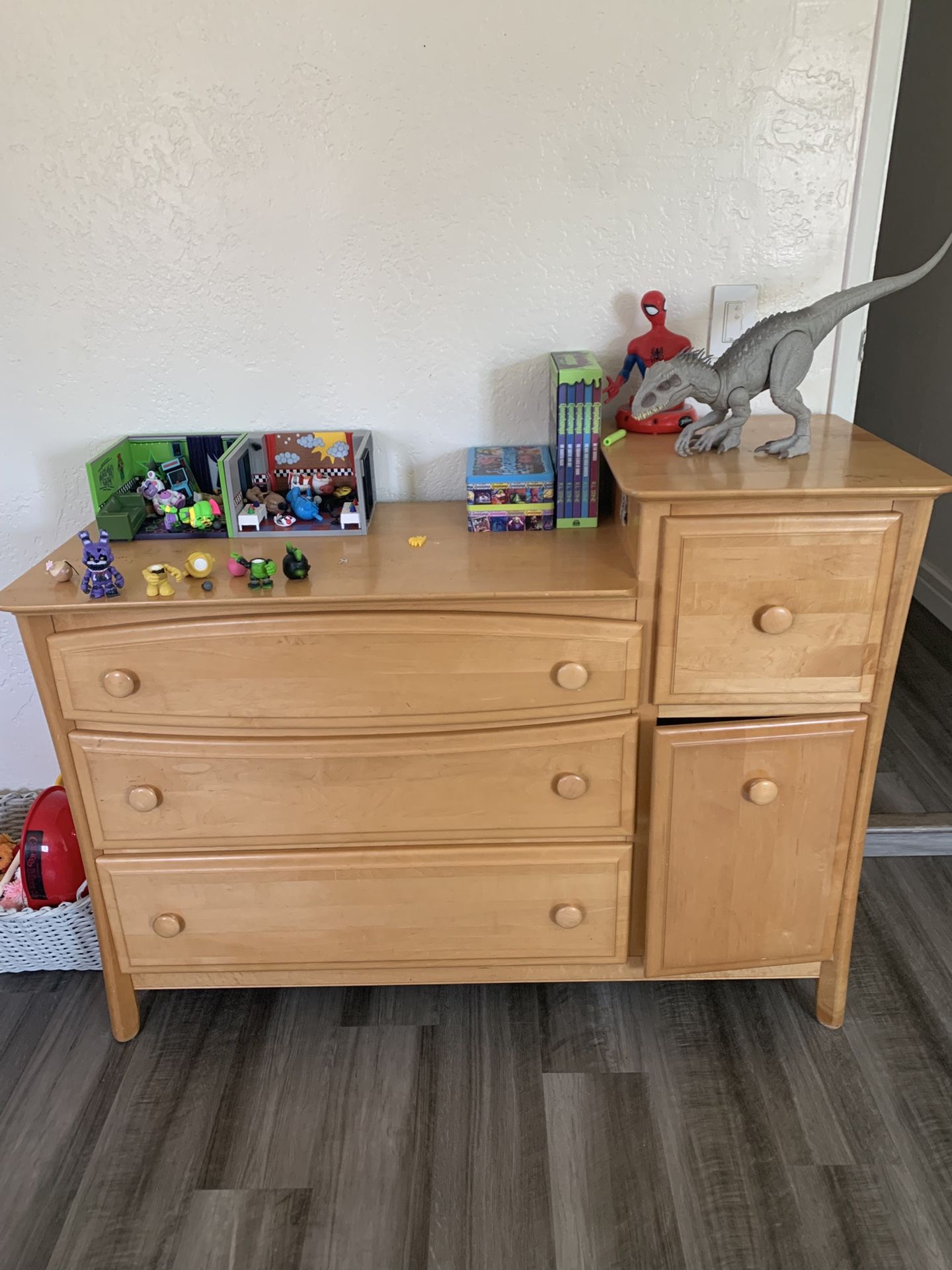 Baby Dresser / Changing Table Top 