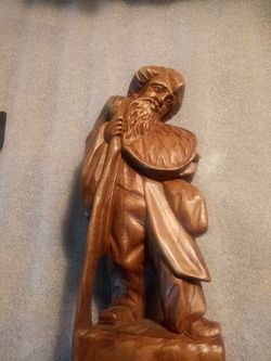 Life seeker statue carrying necessaries things