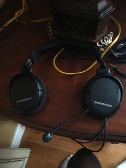Steel series headset
