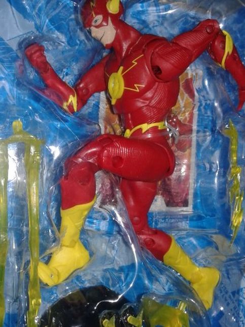 Dc Multiverse The Flash Collectible Action Figure