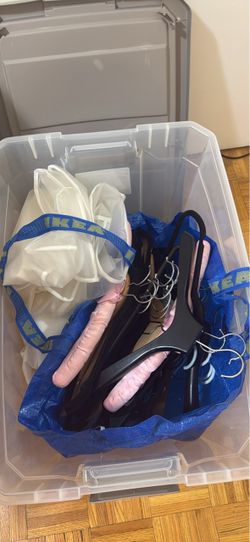 Premium Clothes Hangers, garment bags and organizer box