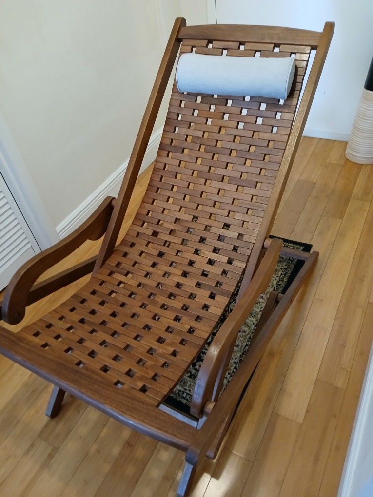 Outdoor Interiors  Swing Lounger Relaxing Chair 