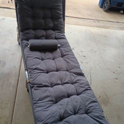 It's A Small Bed