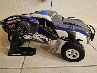 Traxxas 2wd slash
