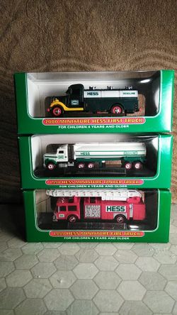 Lot of 3 Hess mini trucks