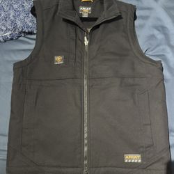 Ariat vest 