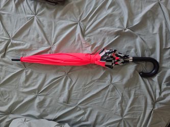 Victorias Secret Limited Edition Umbrella. Love VS. Pink