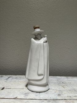 Vintage Wedgewood The Phantom Of The Opera White Decanter