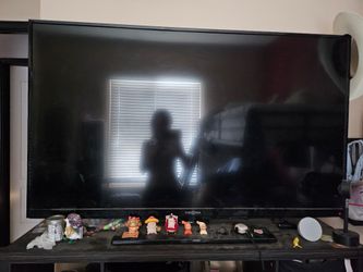 58' Insignia TV
