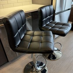 2 Bar Chairs