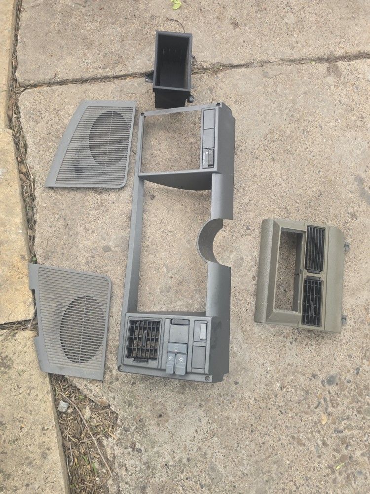 1(contact info removed) Chevrolet Silverado TBI 5.7L Parts Obs 454 RADIATOR And Shraud Bezal And More