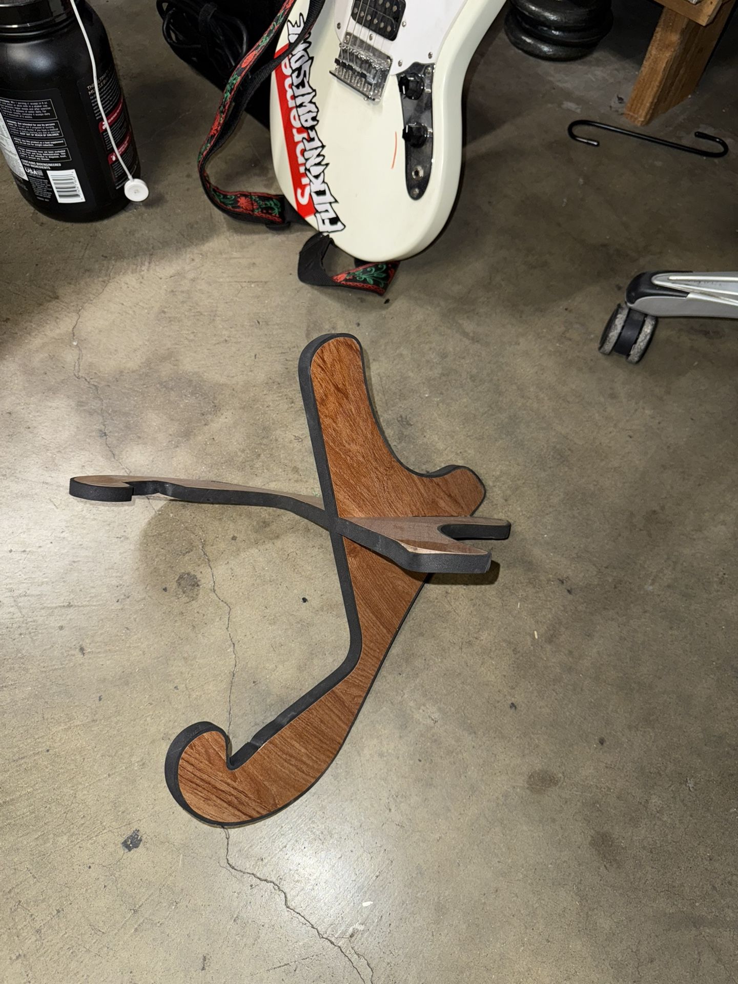 guitar stand holder