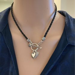 Lia Sophia Never Worn Necklace