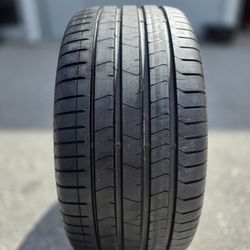 USED (W2) PIRELLI P ZERO RUN FLAT   275 30 20   90% TREAD 