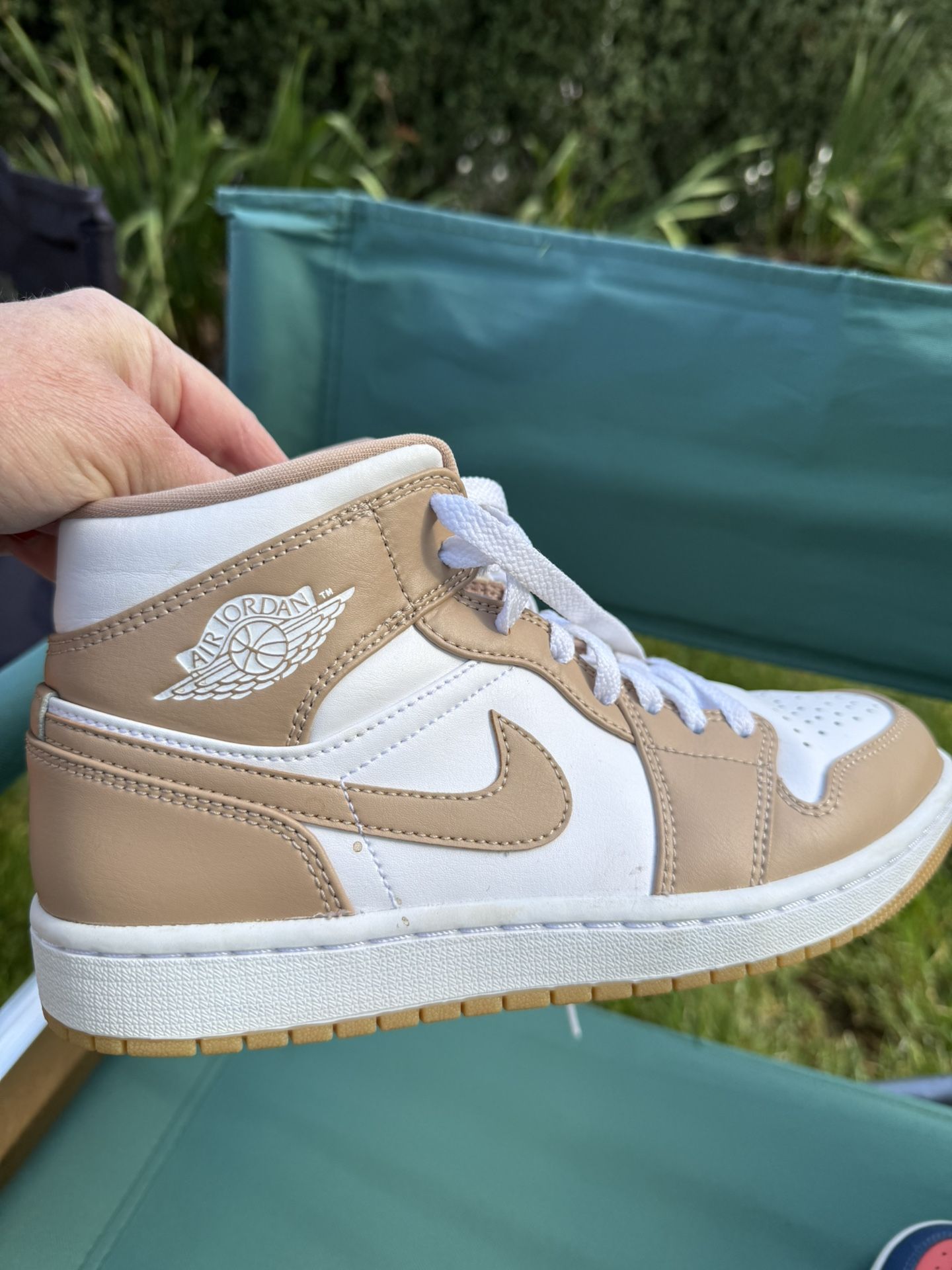 Youth Or Women’s Size 7