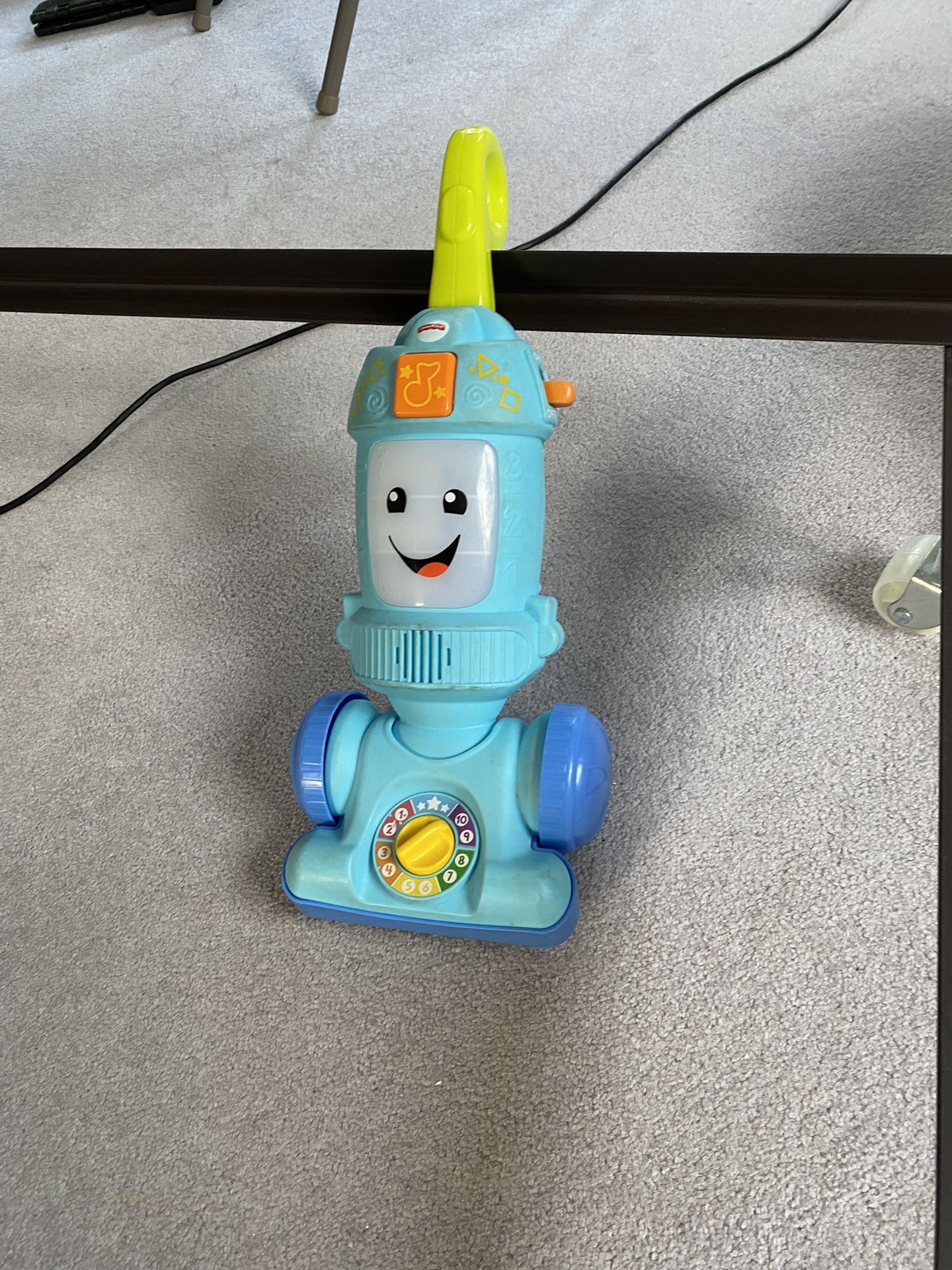 Fisher-Price Toddler Toy Laugh & Learn Light-Up Learning Vacuum Musical Push Along for Pretend Play Infants Ages 1+ Years
