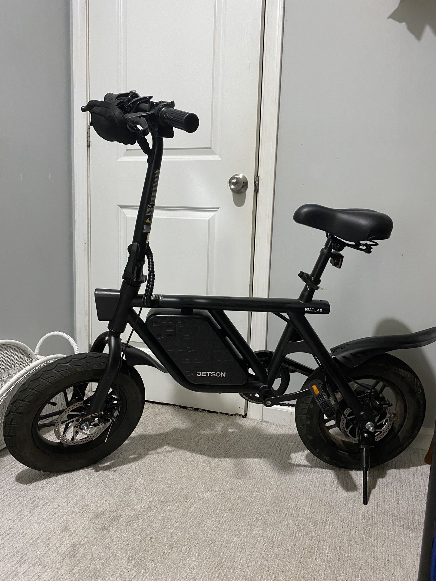 Jetson Atlas Fat Tire Electric Bike