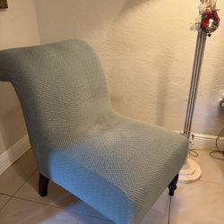 Armless Accent chair