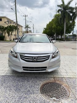 Honda accord 2012