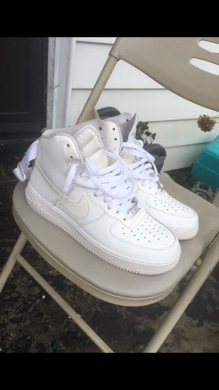 Men’s Nike AF1 - Size 9.5