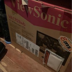 17” Widescreen LCD Slimline Color TV  And DVD  Player