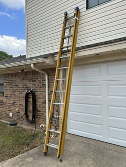 12-foot RD Warner fiberglass ladder extendable to 24'