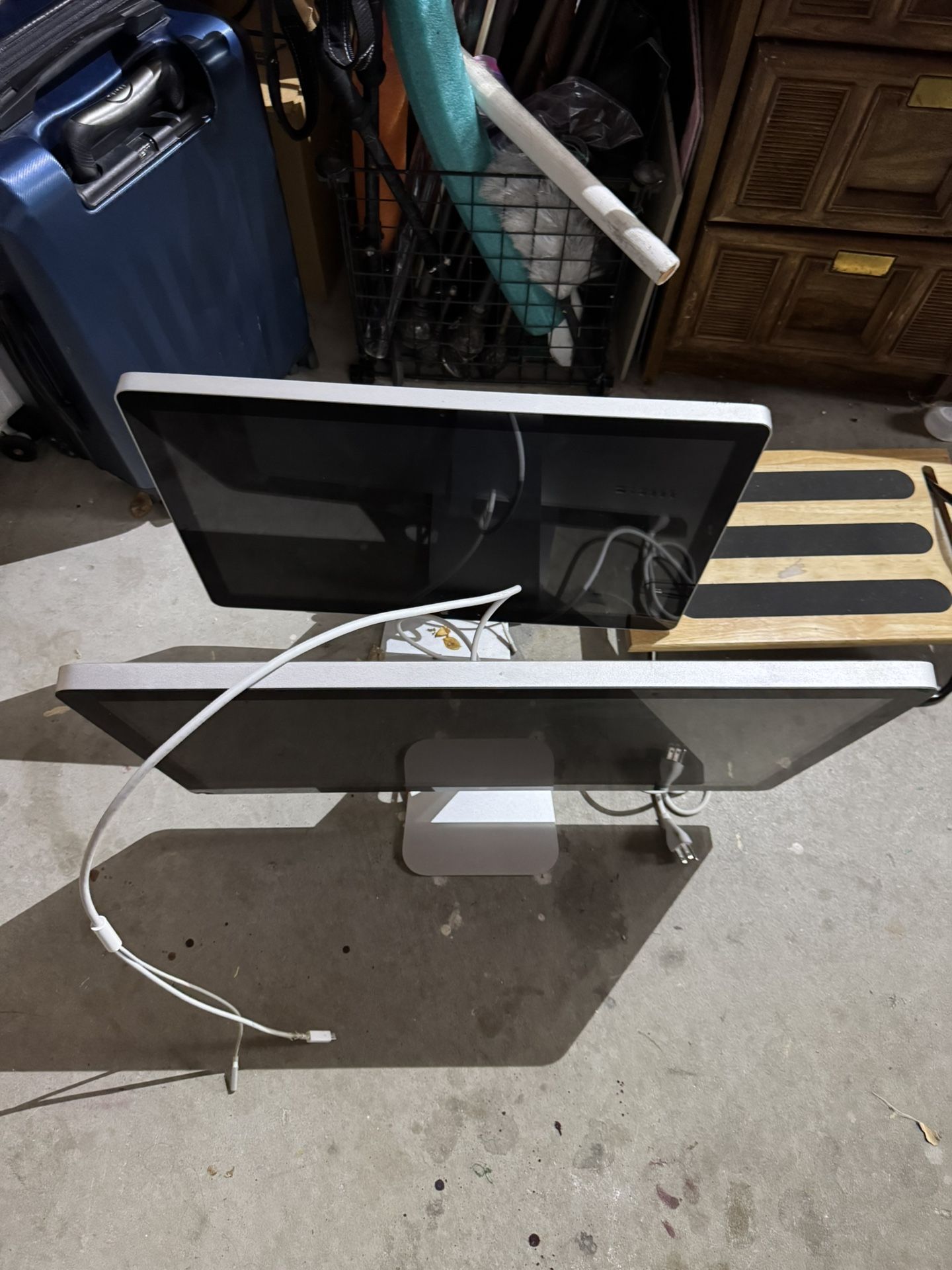 Apple Mac Thunderbolt Display 3 Available 