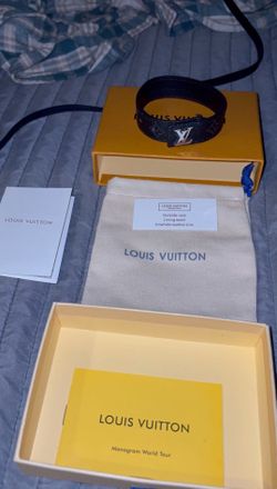 Slim bracelet