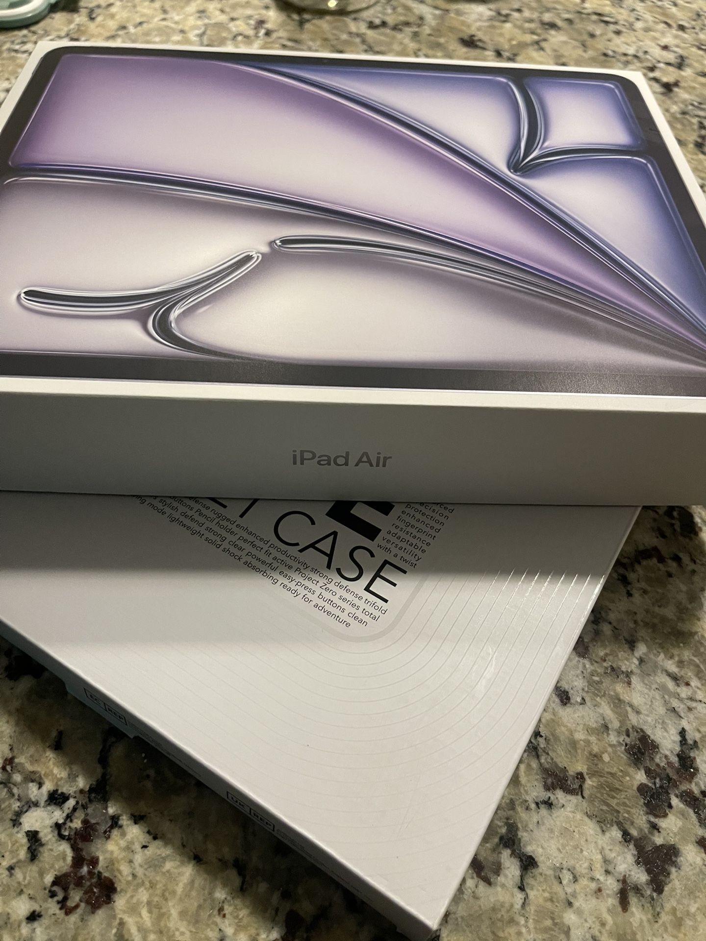 iPad Air 13in WiFi Space Gray (Case included)
