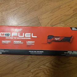 Milwaukee M18 FUEL Multi Tool.  Brand NEW.  Tool Only.   NUEVO.