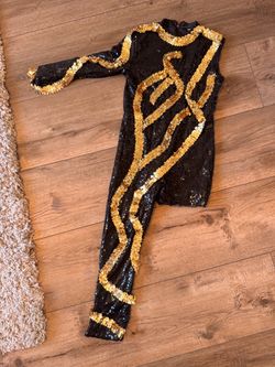 “Taylor Swift” reputation outfit
