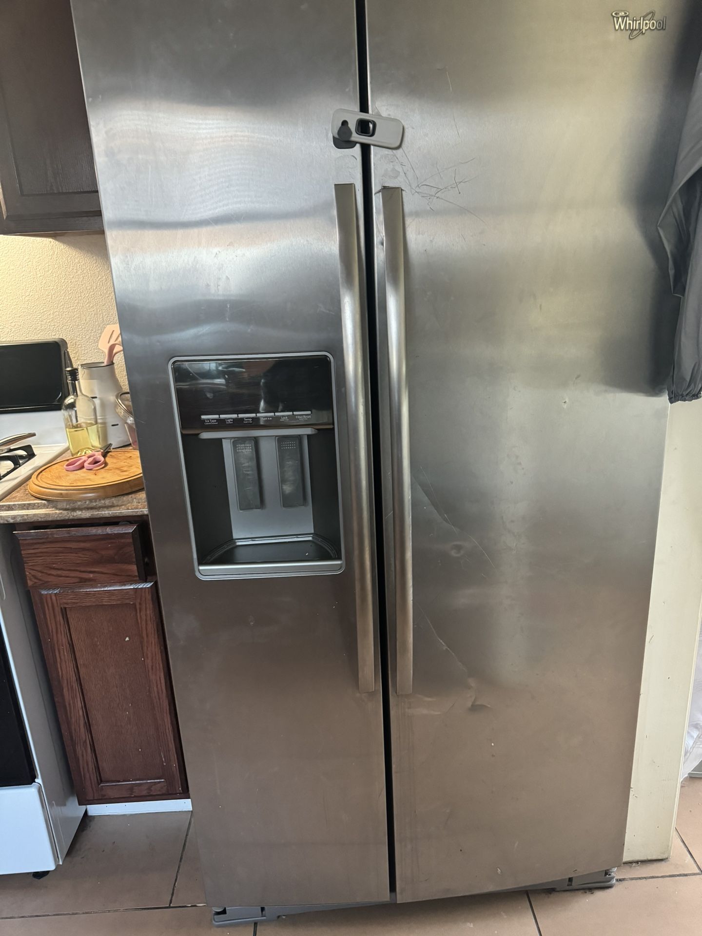 2 Doors Fridge WHIRLPOOL 