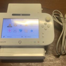 [JPN] Nintendo Wii U Console, Gamepad, and Charger (FULL SET)