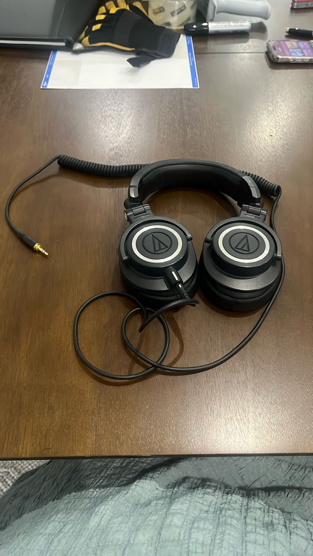 Audio-technica ATH-M50x Professional Monitor headphones