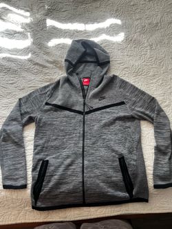 Nike dry fit tech fleece knit jacket size M