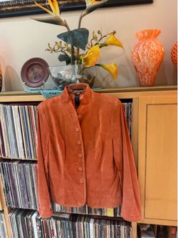 PRICE DROP: STUDIO by LIZ CLAIBORNE, 10, lined, CORAL/PERSIMMON soft SUEDE JKT