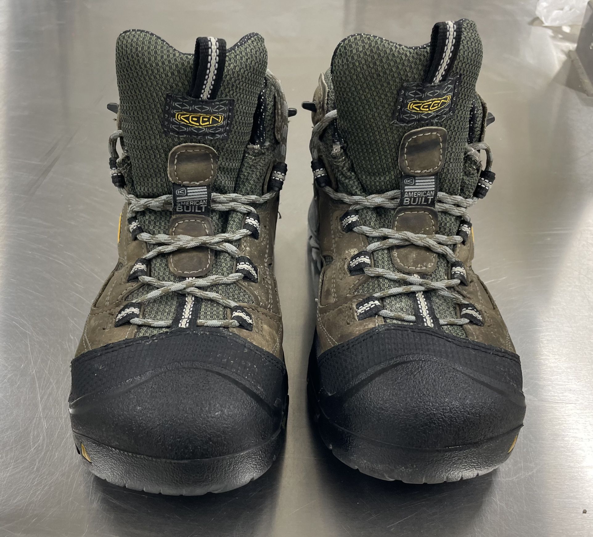 KEEN Steel Toe Boots Size 9 For Men