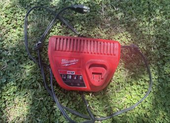 Milwaukee M12 12-Volt Lithium-Ion Battery Charger Used in good working condition  $15 Pickup only Charge management: Charger communicates with the bat