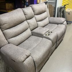 Dual recliner love seat (1)- manual 