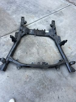 2017-2024 Chrysler Pacifica / Voyager Sub Frame 